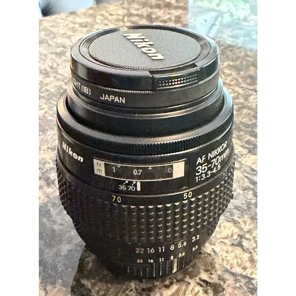 NIKON N8008 Camera & Nikkor 35-70 Lens LOT 3805/70